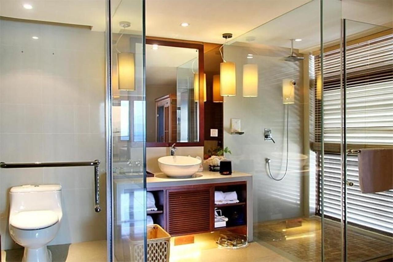 Marina Spa Hotel Sanya Exterior photo