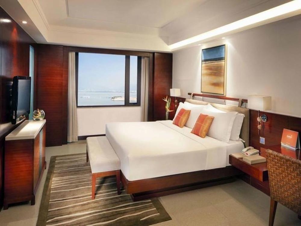 Marina Spa Hotel Sanya Exterior photo