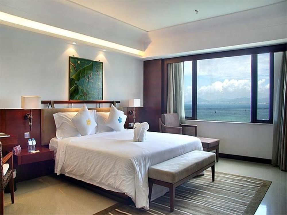 Marina Spa Hotel Sanya Exterior photo