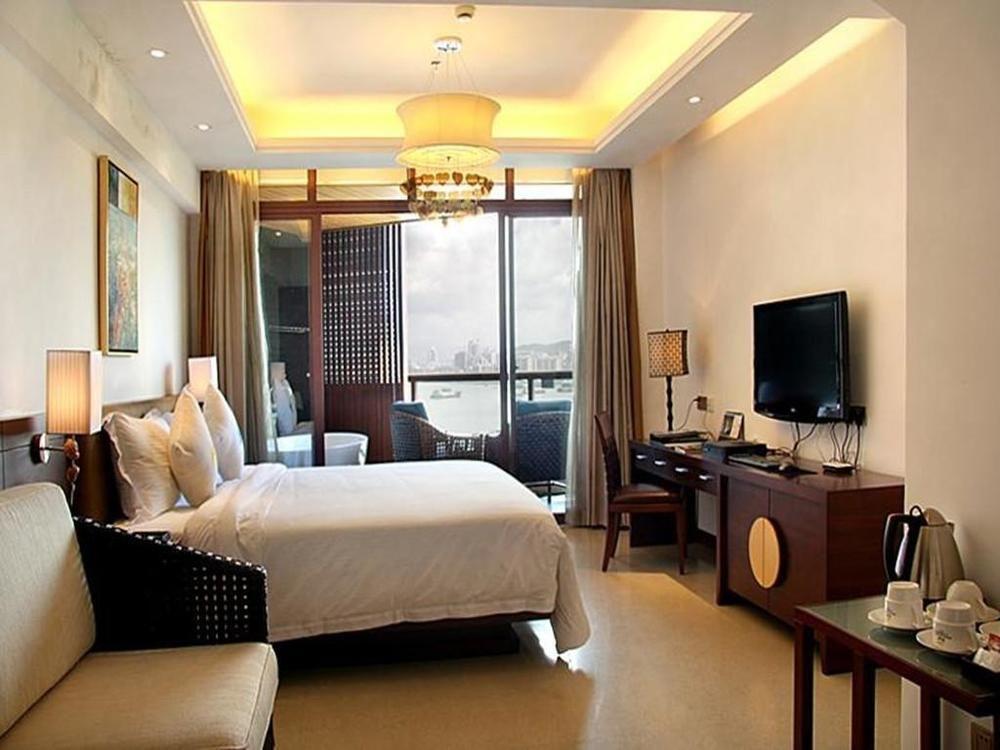 Marina Spa Hotel Sanya Exterior photo