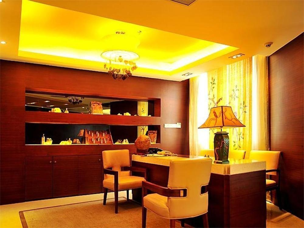 Marina Spa Hotel Sanya Exterior photo