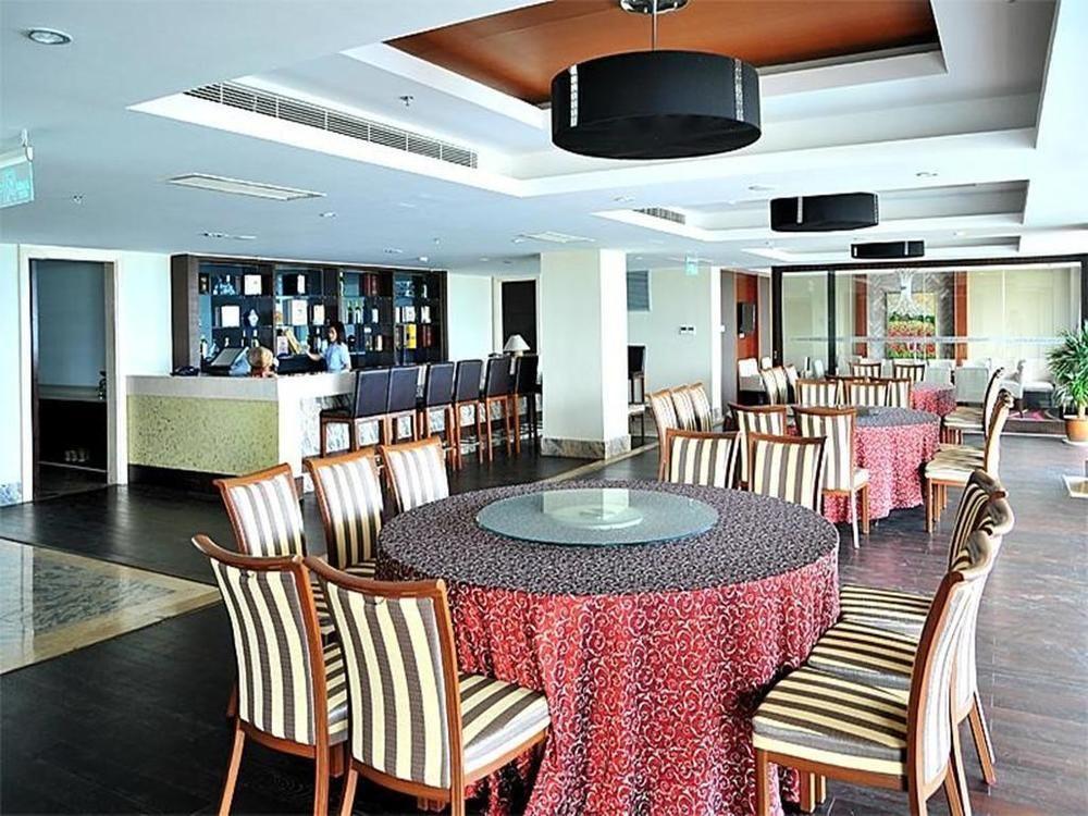 Marina Spa Hotel Sanya Exterior photo