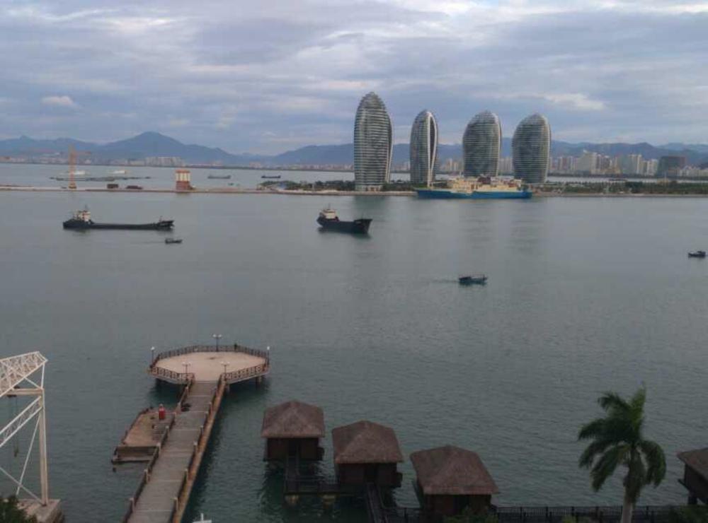 Marina Spa Hotel Sanya Exterior photo