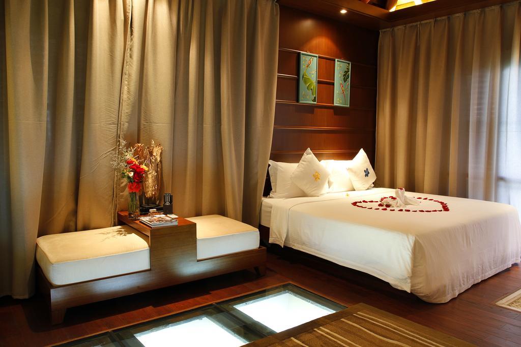 Marina Spa Hotel Sanya Exterior photo