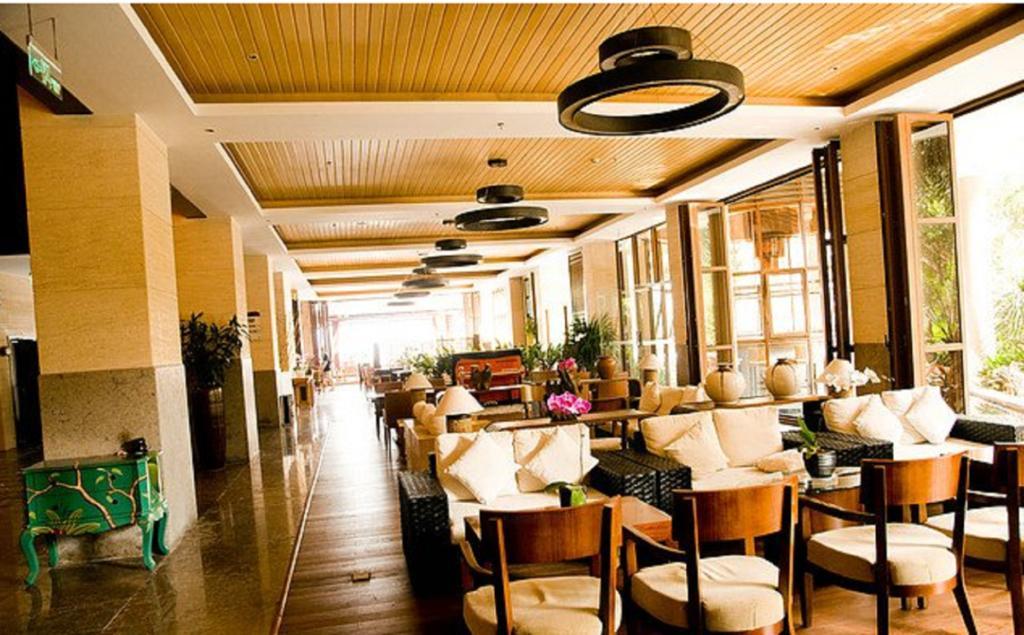 Marina Spa Hotel Sanya Exterior photo
