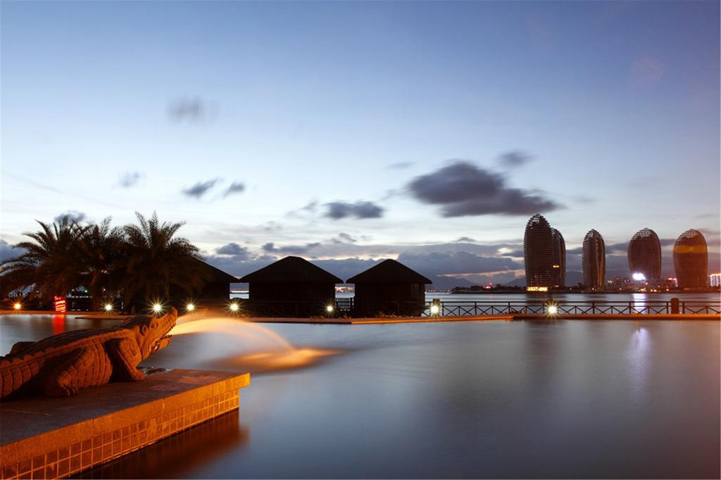 Marina Spa Hotel Sanya Exterior photo